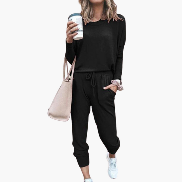 Women’s two-piece set with long sleeves and Pants