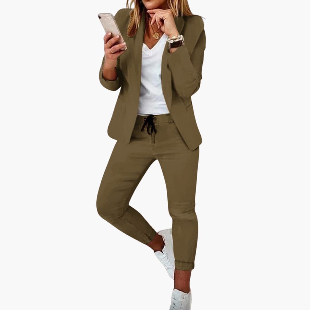 Women’s Tailored Two-Piece Suit Set
