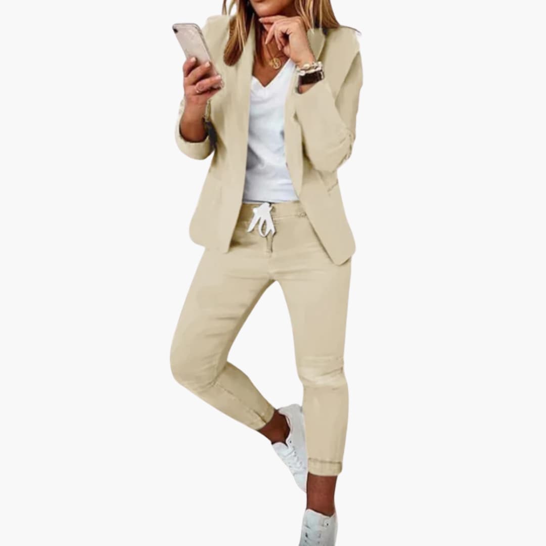 Women’s Tailored Two-Piece Suit Set